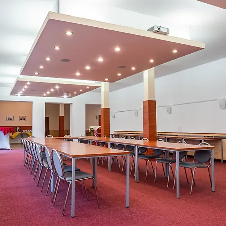 Staré časy Hotel 3*